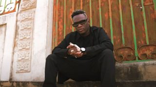 Iba One – Hommage à Maman Oumou Dily Camara