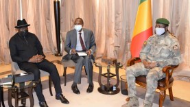 Le Médiateur de la Cédéao, Goodluck Jonathan chez le président Assimi Goïta le vendredi 18 mars 2022