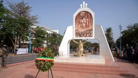 Le Monument des Martyrs situé à l&rsquo;entrée du pont du même nom
