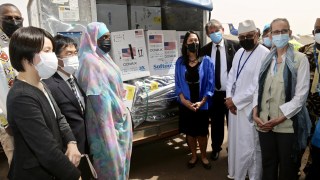 Les Etats-Unis offrent au Mali 100 620 doses de Pfizer au Mali pour la prévention du Covid-19
