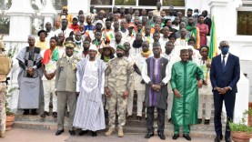 Les marcheurs Dakar-Bamako ont été reçus par le Colonel Assimi Goïta et élevés au rang de Citoyens d’Honneur du Mali