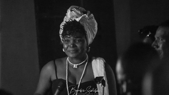 Prestation de Awa MAIGA au Club de Jazz de Bamako lors de la 10ème édition de Jazzy Koum Ben Festival. Crédit photo © Boub’s SiDiBE