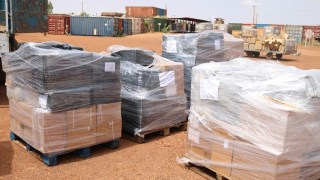 MINUSMA transporte un deuxième lot de produits pharmaceutiques 00