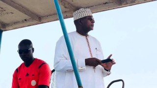 Modibo Sidibé en tournée dans la zone se Bafoulabé, dans la région de Kayes