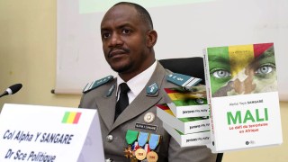 Mali-le-defi-du-terrorisme-en-Afrique-Colonel-Alpha-Yaya-Sangare