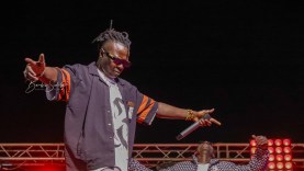 Adji One Centhiago, de son vrai nom Makan Danioko, est un artiste incontournable sur la scène musicale malienne