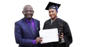 Fatoumata Fofana a été chaleureusement reçue par le DG de l’INPS, M. Ousmane Karim Coulibaly, à son retour au bercail