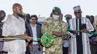 Le président Assimi Goïta, a inauguré inaugurant le complexe Agro-industriel Seydou Diogo Awa de Seydou Keïta dit Seydoublen le 2 juillet 2024