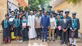 Cérémonies de remises des attestations de réussite du Diplôme Universitaire de Rétrovirologie 2024 – 2025 de l’Université des Sciences, des Techniques et des Technologies de Bamako (USTTB)-352