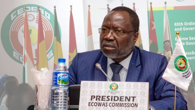 ECOWAS-Commission-Communauté-Economique-Etats-Afrique-Ouest-CEDEAO-Dr-Omar-Alieu-Touray